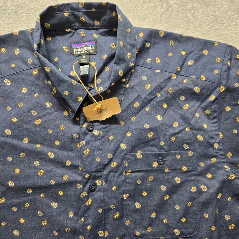 Patagonia Mens Go To Shirt Navy Blue Floral Leaf Print Organic Cotton Size M NEW
